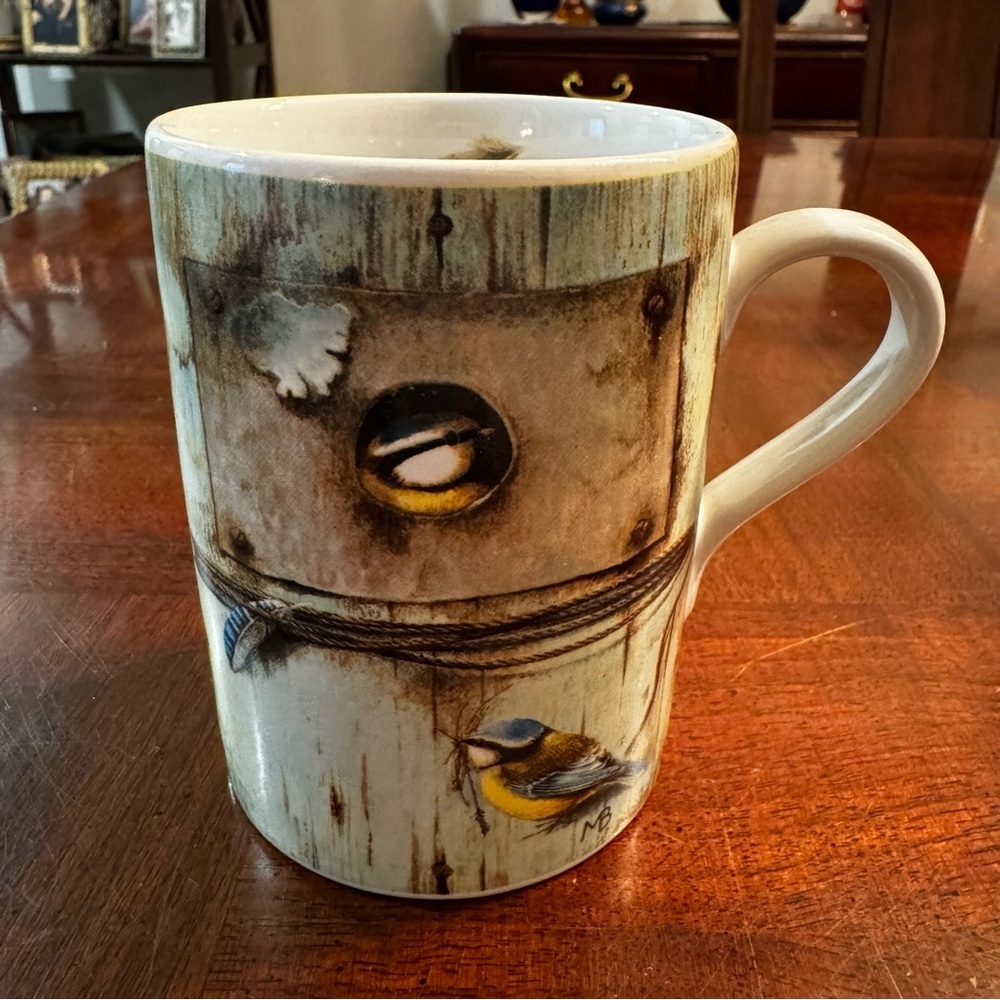 Hallmark Marjolein Bastin Wood Look of Birdhouse with Blue Tit Bird Feather